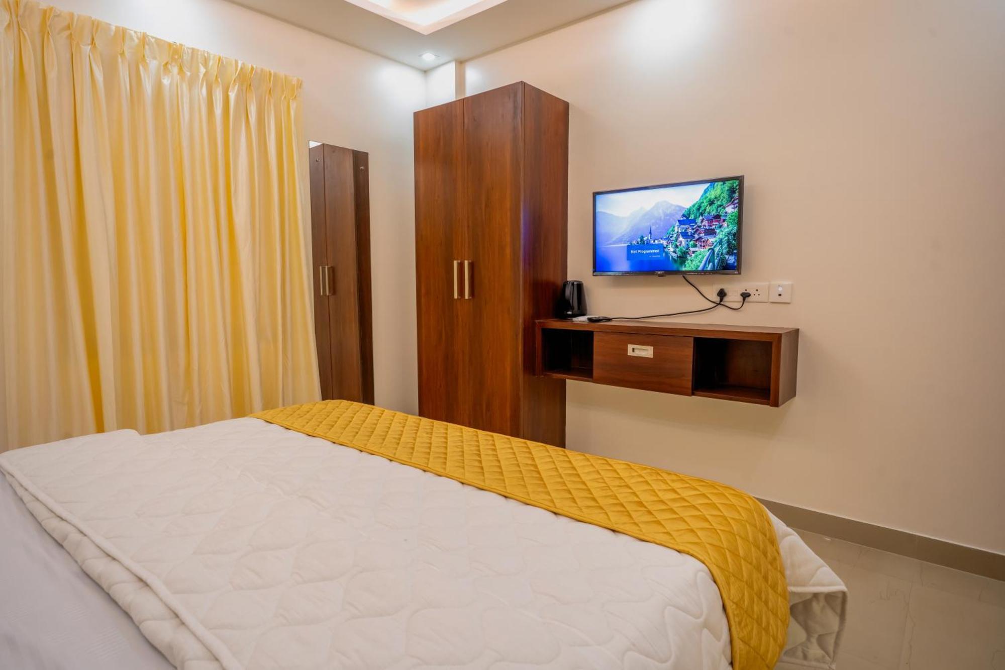 Готель Metro Residency Tirur Екстер'єр фото